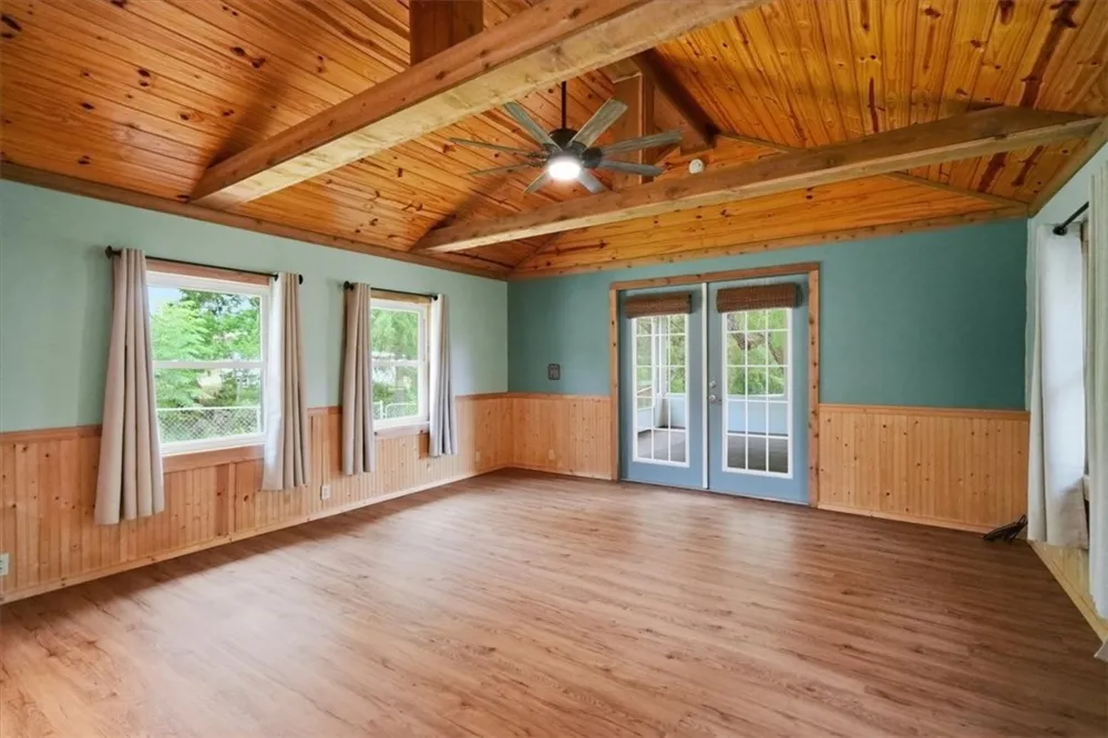 124 Lakepark Circle Mathis, TX 78368