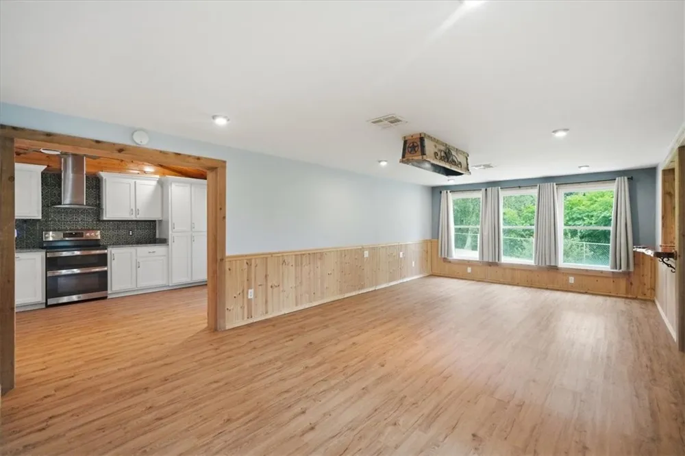124 Lakepark Circle Mathis, TX 78368