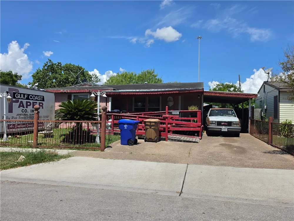 1009 Acacia Drive Corpus Christi, TX 78408