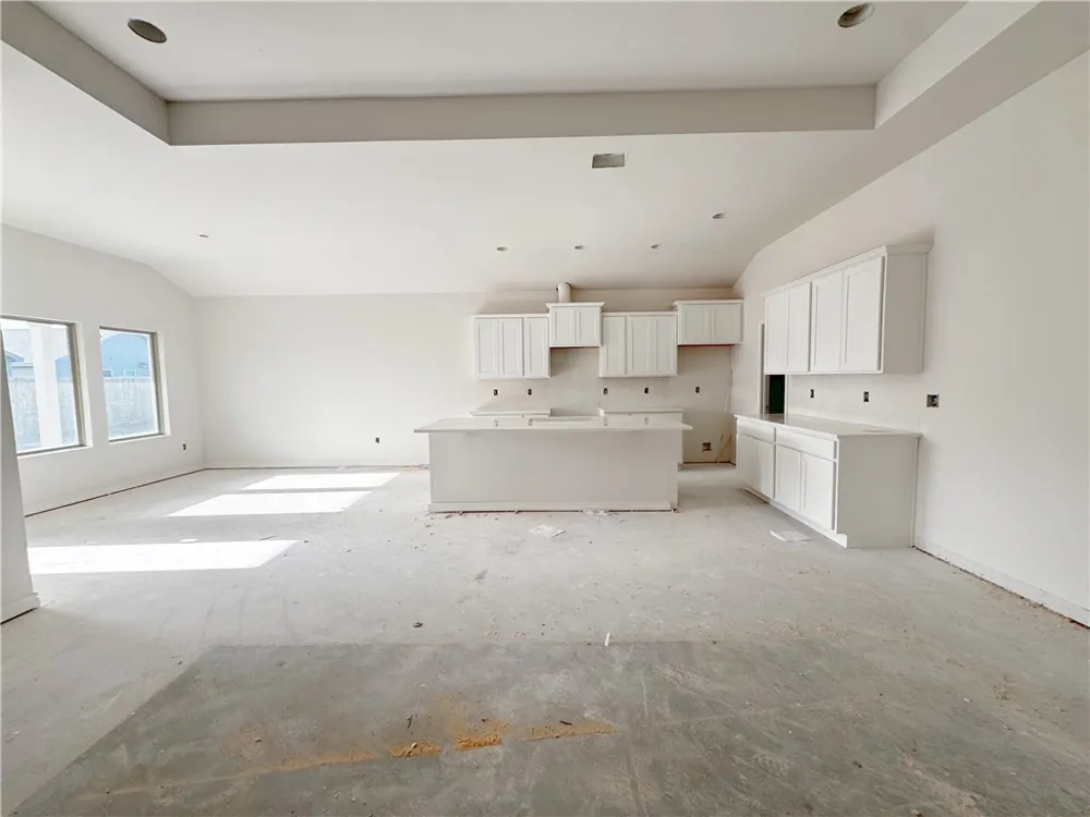 2746 Lady Andrea Corpus Christi, TX 78415
