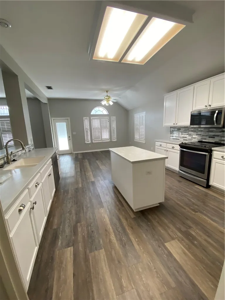 7122 Lindenwood Drive Corpus Christi, TX 78414