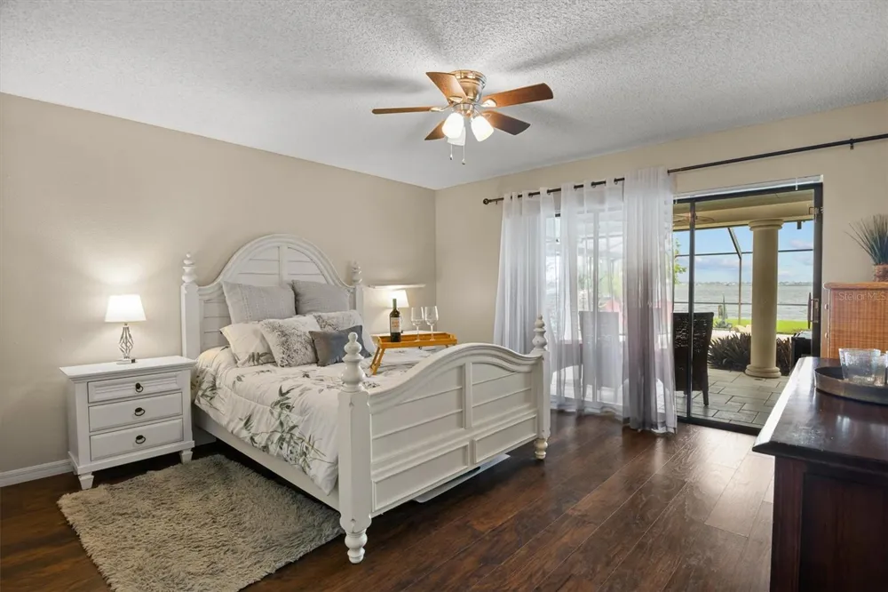 926 VAN DRIVE Auburndale, FL 33823