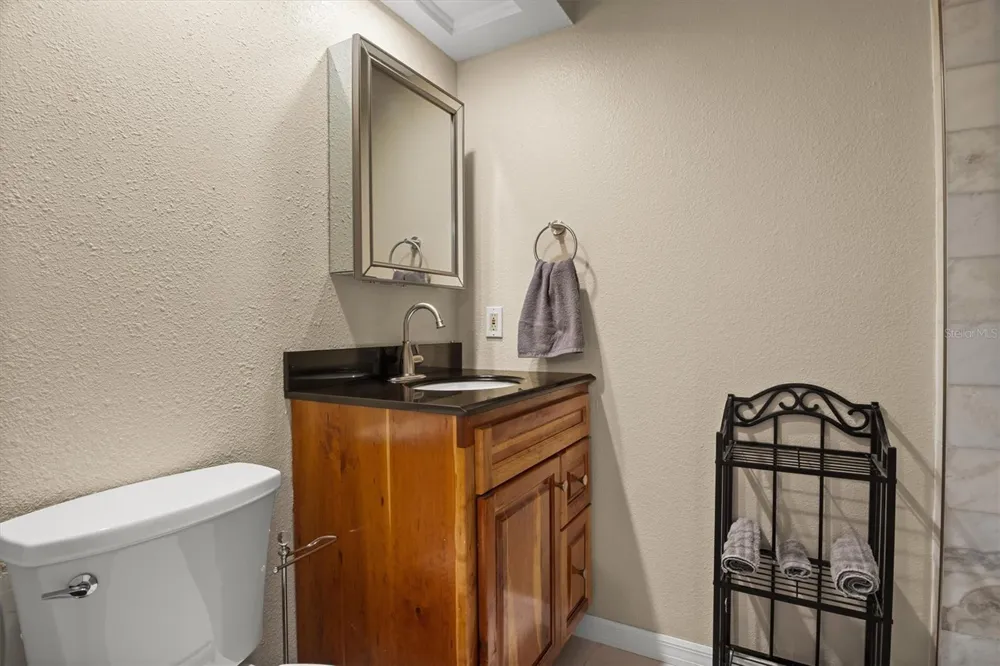 926 VAN DRIVE Auburndale, FL 33823