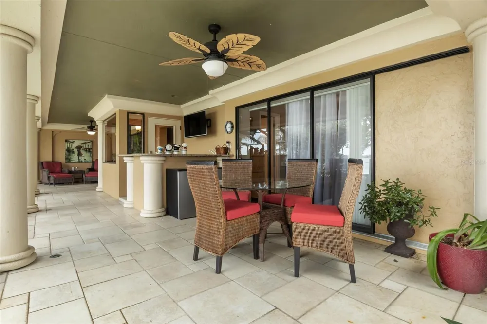 926 VAN DRIVE Auburndale, FL 33823