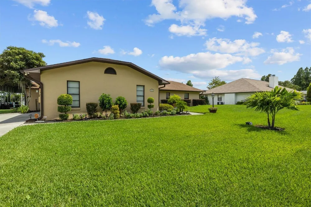 926 VAN DRIVE Auburndale, FL 33823