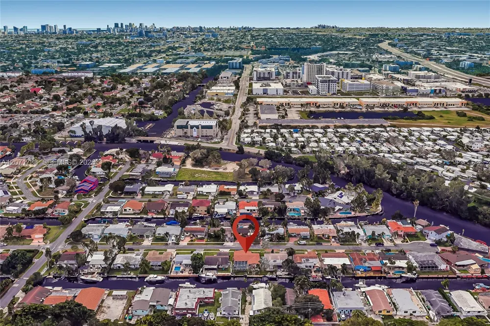 1424 Nautilus Isle Dania Beach, FL 33004