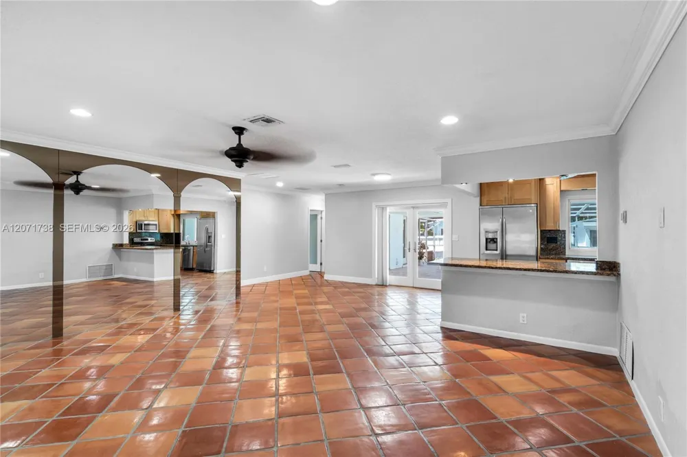 1424 Nautilus Isle Dania Beach, FL 33004