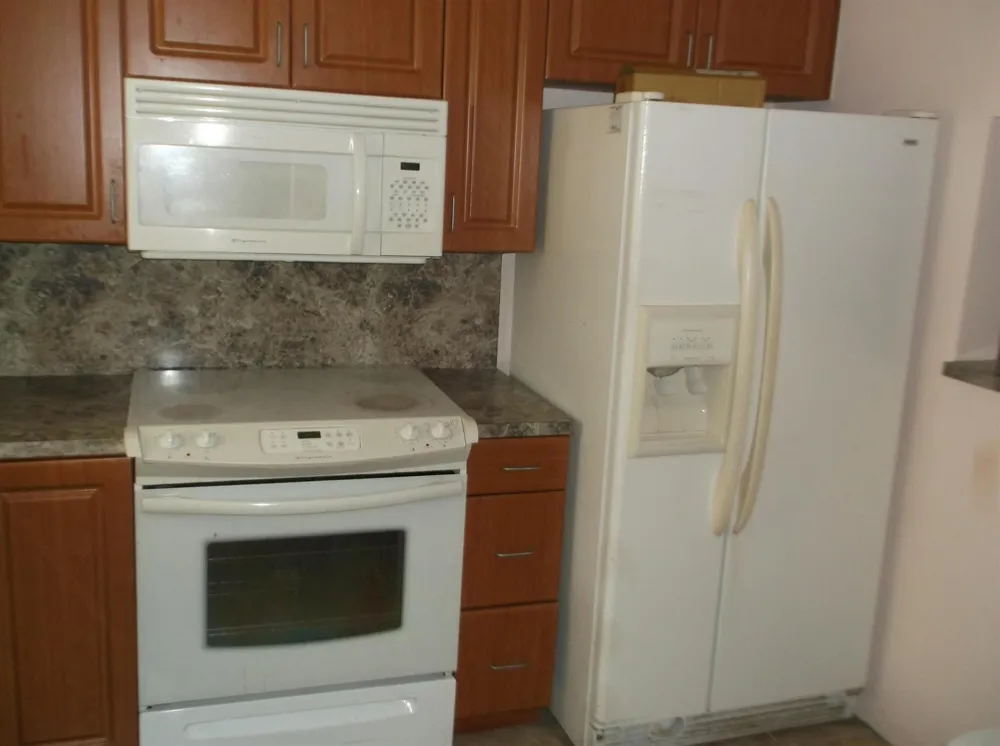 9401 Sunrise Lakes Boulevard #308 Sunrise, FL 33322