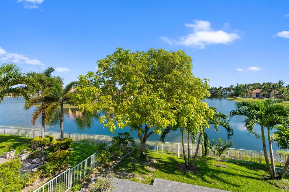 18581 SW 44th Street Miramar, FL 33029