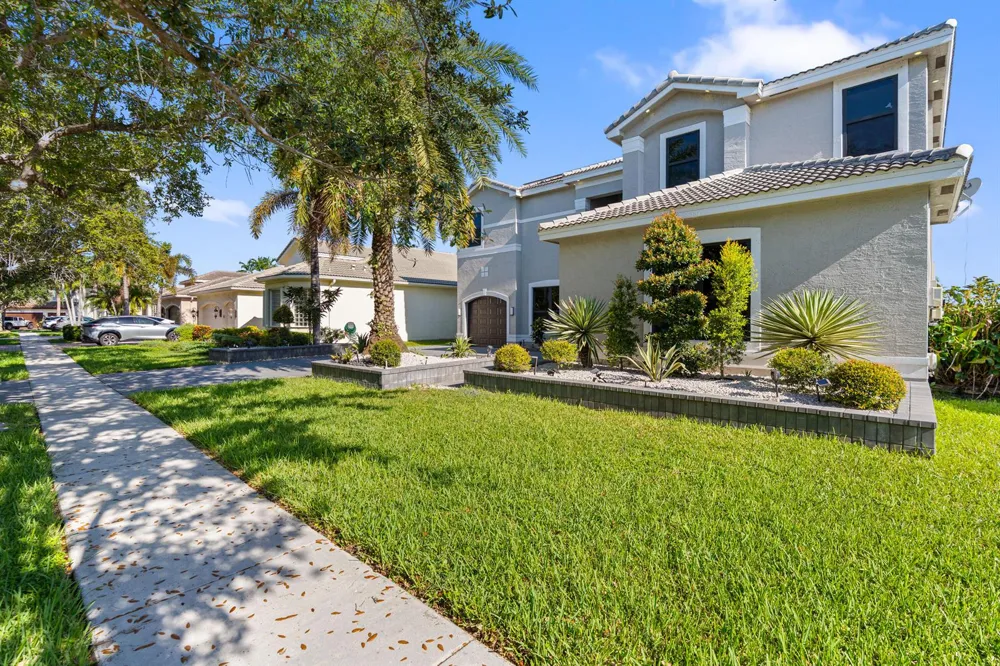 18581 SW 44th Street Miramar, FL 33029
