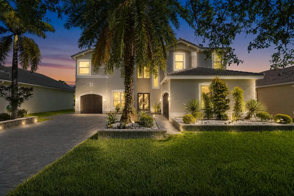 18581 SW 44th Street Miramar, FL 33029
