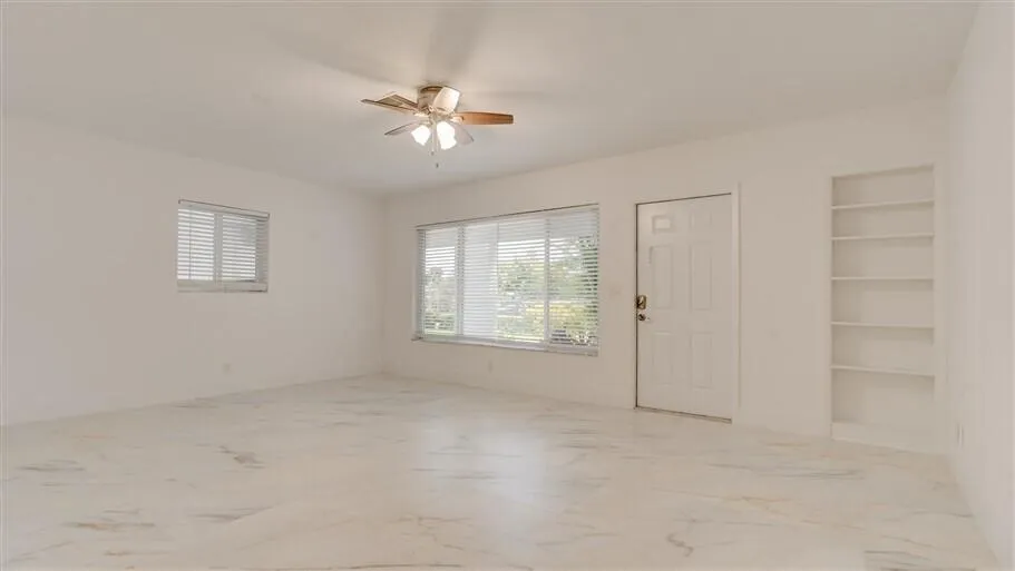 701 SE 1ST STREET Boynton Beach, FL 33435