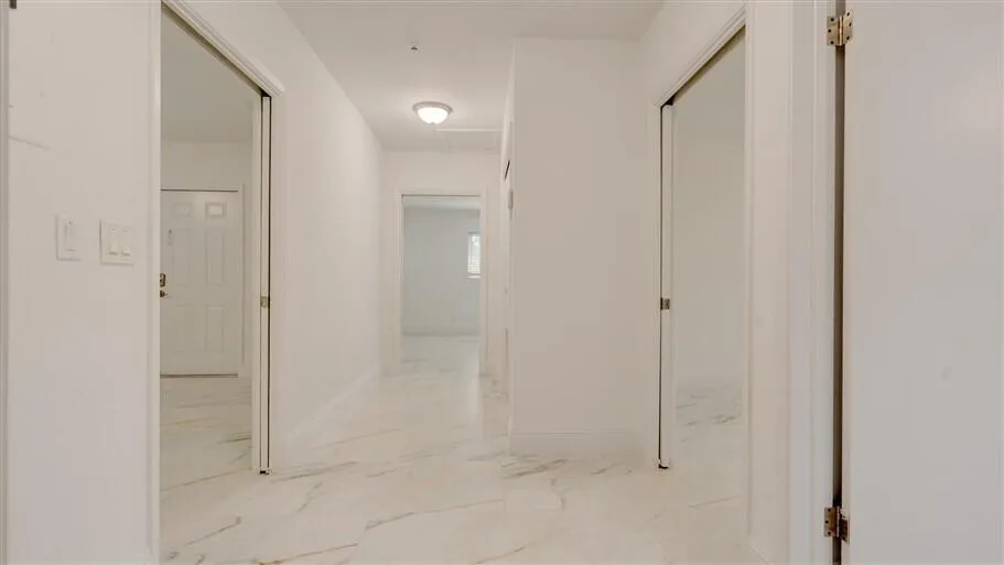 701 SE 1ST STREET Boynton Beach, FL 33435