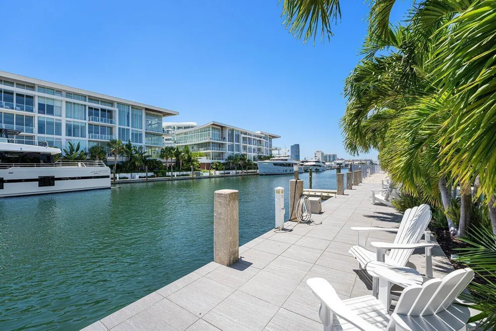 2540 MERCEDES DRIVE Fort Lauderdale, FL 33316