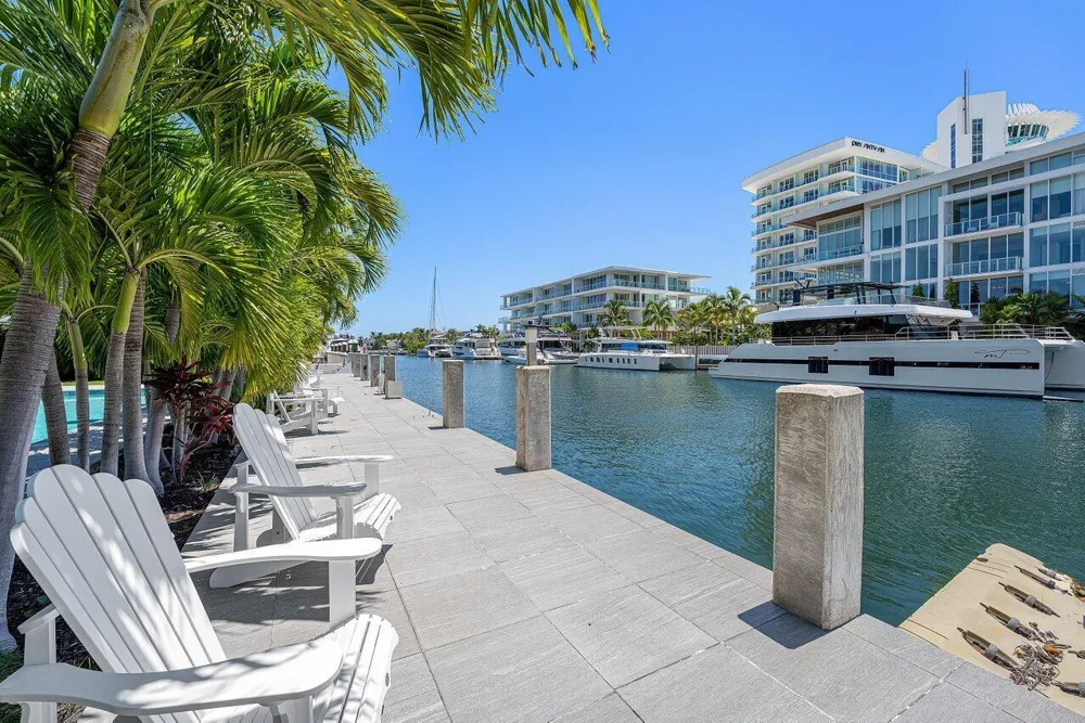 2540 MERCEDES DRIVE Fort Lauderdale, FL 33316