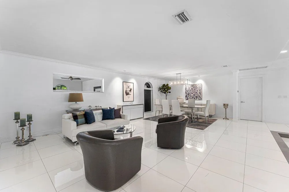 2540 MERCEDES DRIVE Fort Lauderdale, FL 33316