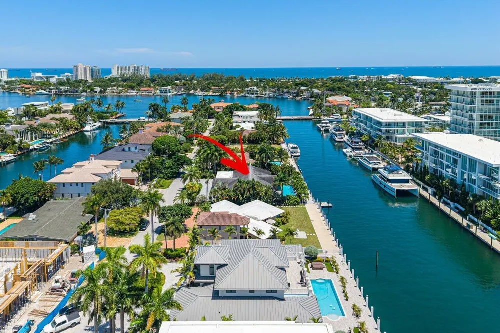 2540 MERCEDES DRIVE Fort Lauderdale, FL 33316