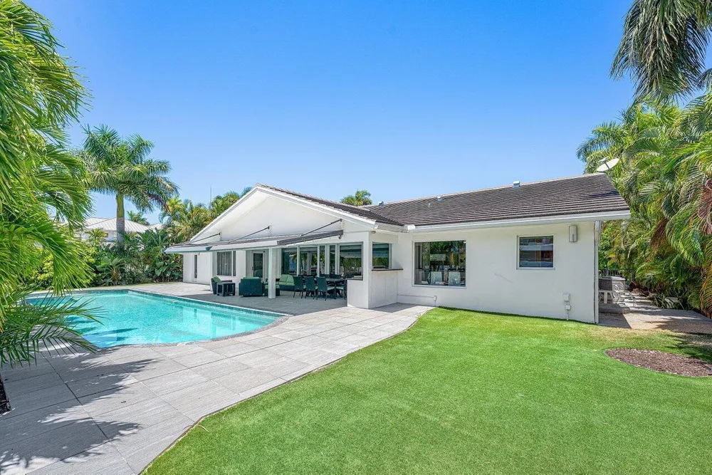 2540 MERCEDES DRIVE Fort Lauderdale, FL 33316