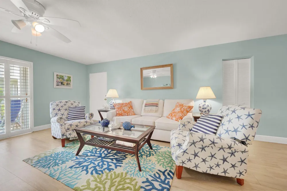 5500 OLD OCEAN BOULEVARD #108 Ocean Ridge, FL 33435