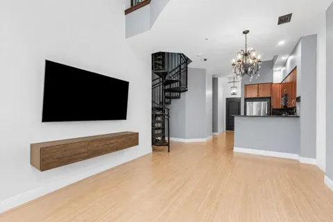 801 S Olive Avenue #220