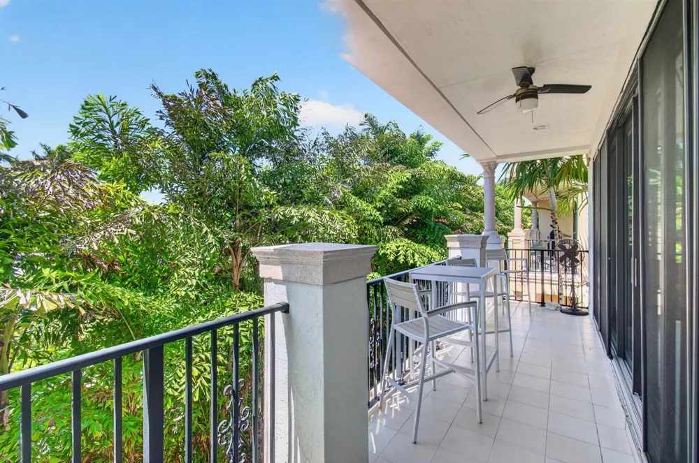 622 Windward Circle S Boynton Beach, FL 33435