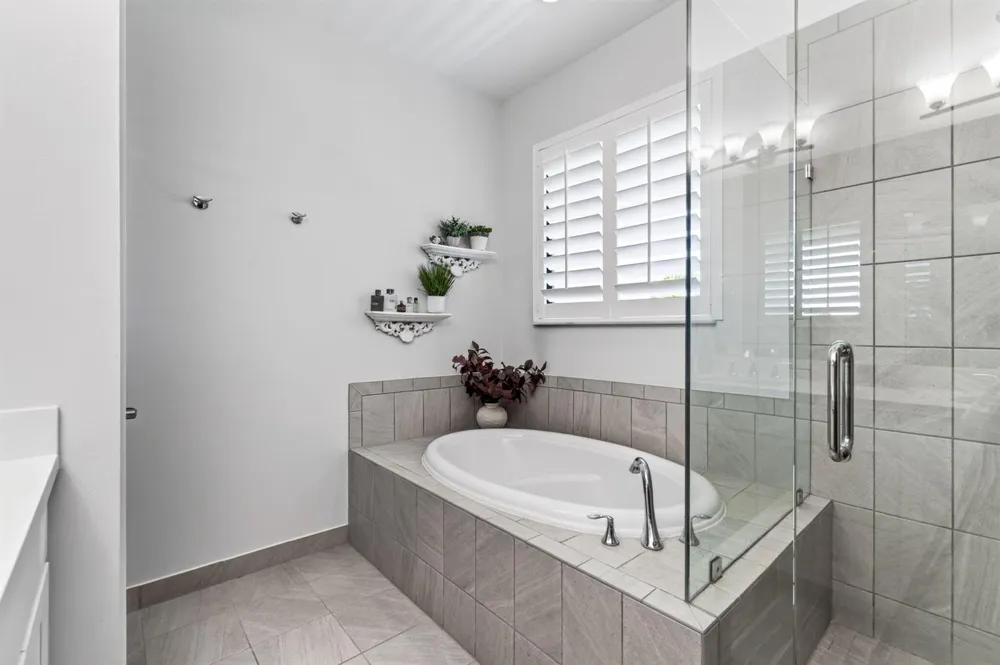 622 Windward Circle S Boynton Beach, FL 33435