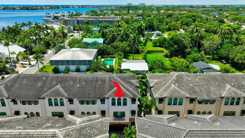 622 Windward Circle S Boynton Beach, FL 33435