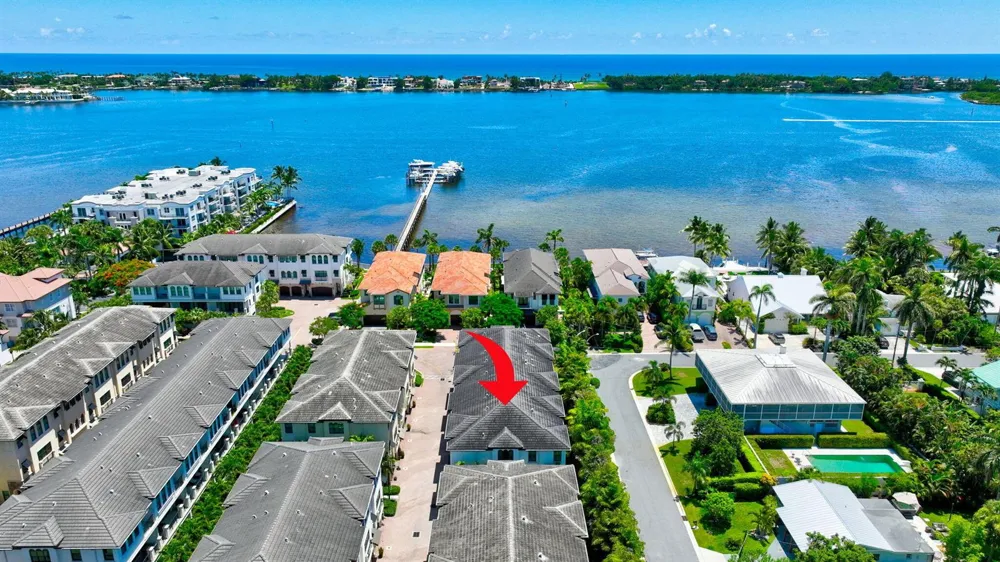 622 Windward Circle S Boynton Beach, FL 33435