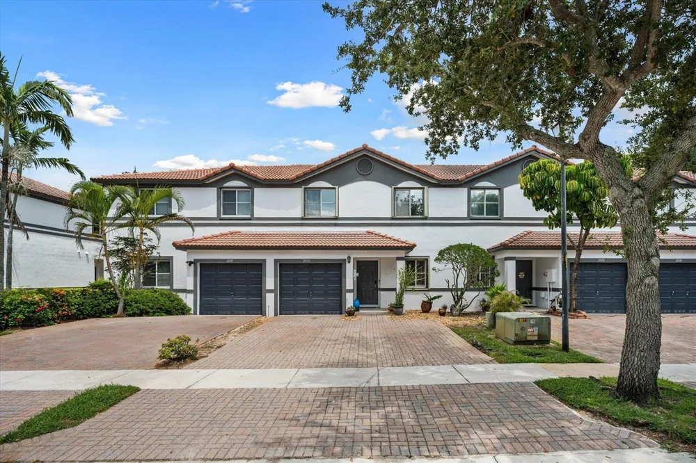 2030 NW 99th Way Sunrise, FL 33322