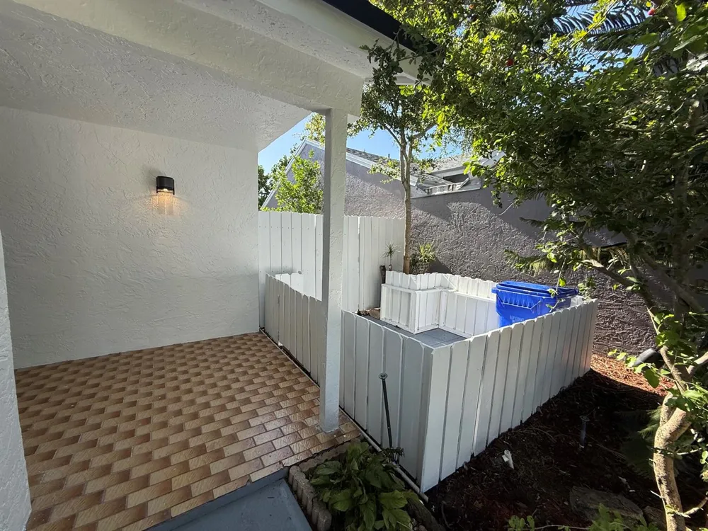 1160 SW 111th Avenue Pembroke Pines, FL 33025