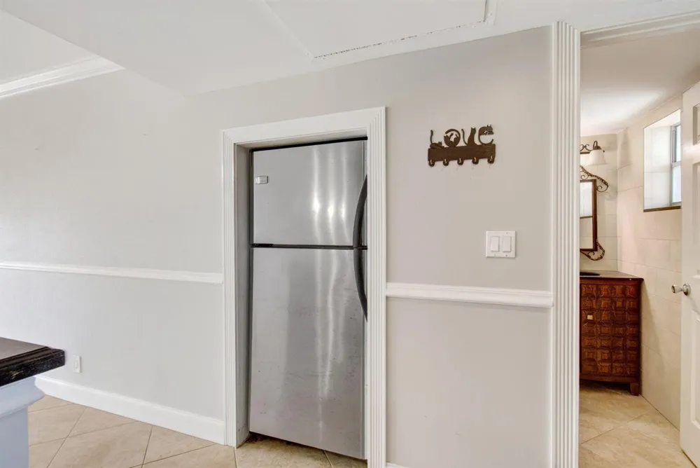 2871 OCEAN BOULEVARD #V345 Boca Raton, FL 33431
