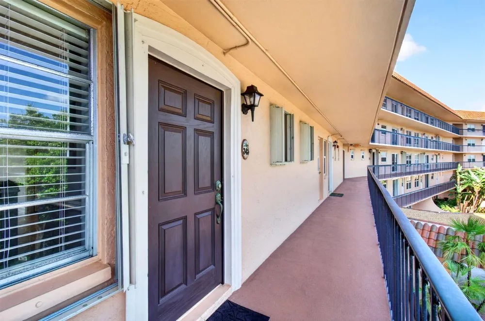 2871 OCEAN BOULEVARD #V345 Boca Raton, FL 33431