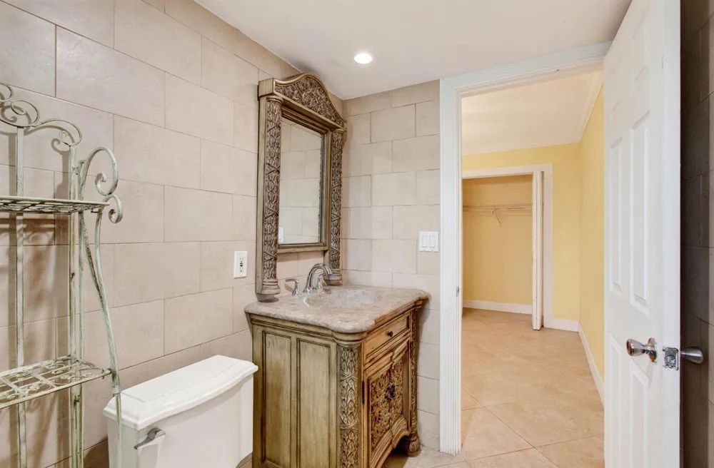 2871 OCEAN BOULEVARD #V345 Boca Raton, FL 33431