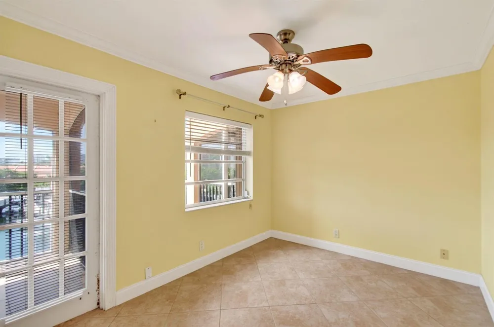 2871 OCEAN BOULEVARD #V345 Boca Raton, FL 33431