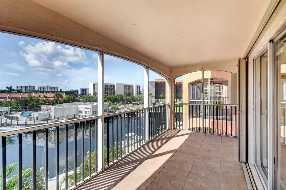 2871 OCEAN BOULEVARD #V345 Boca Raton, FL 33431