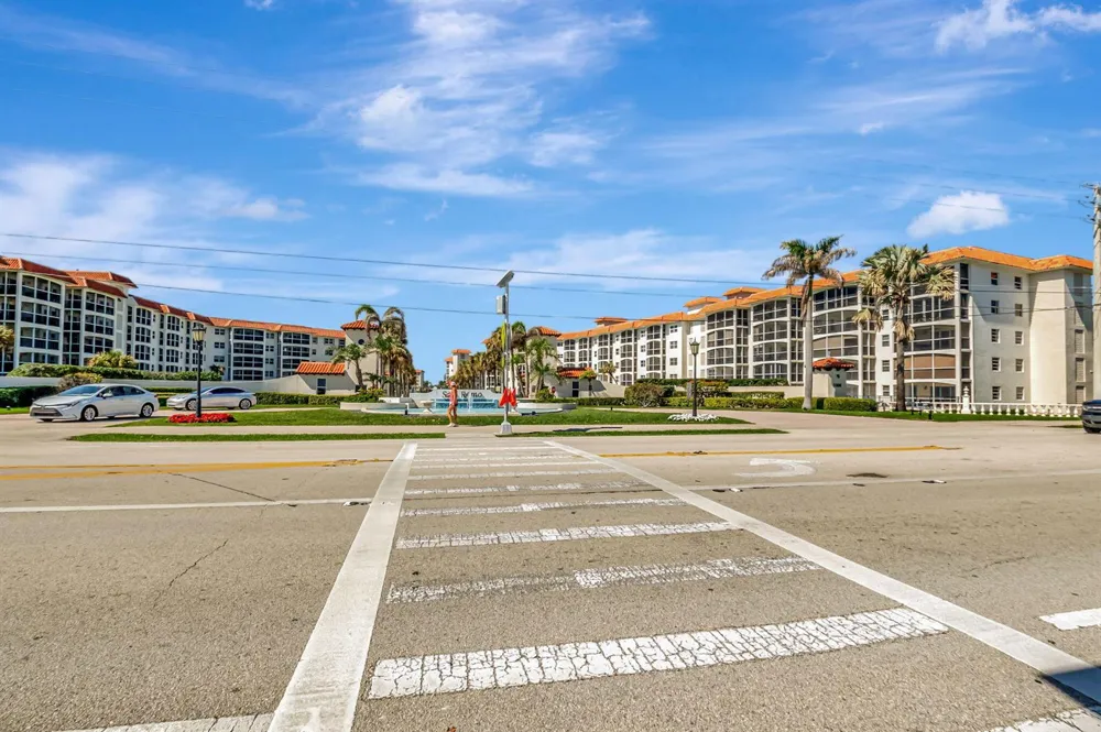 2871 OCEAN BOULEVARD #V345 Boca Raton, FL 33431