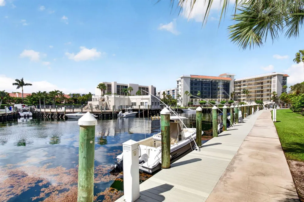 2871 OCEAN BOULEVARD #V345 Boca Raton, FL 33431
