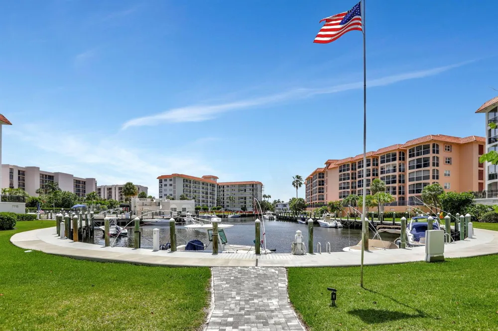 2871 OCEAN BOULEVARD #V345 Boca Raton, FL 33431