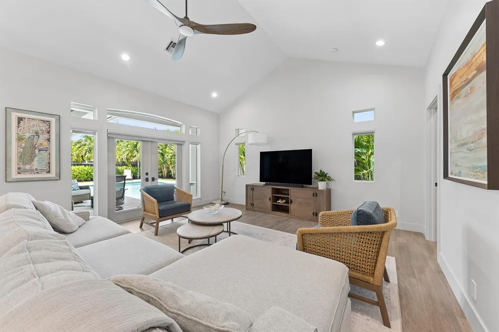 115 NE 16TH COURT Delray Beach, FL 33444