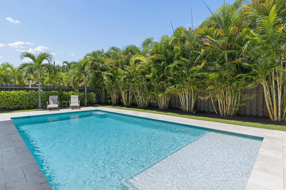 115 NE 16TH COURT Delray Beach, FL 33444