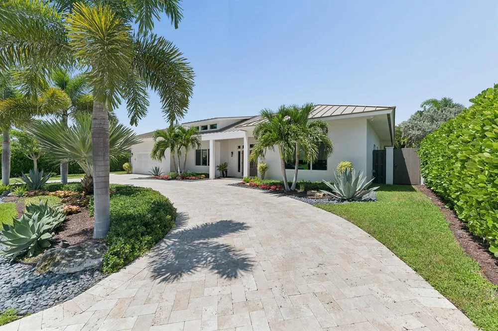 115 NE 16TH COURT Delray Beach, FL 33444