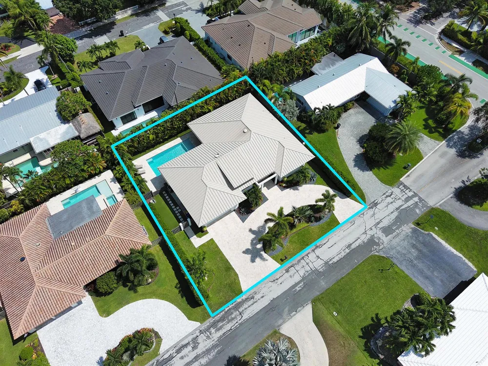 115 NE 16TH COURT Delray Beach, FL 33444