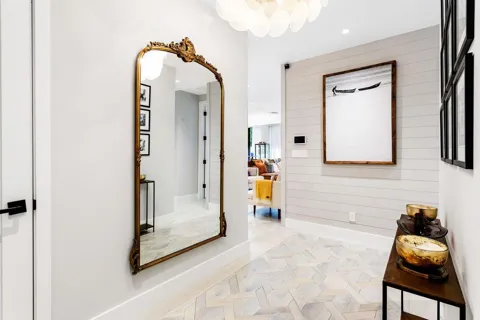 401 WORTH AVENUE #2020