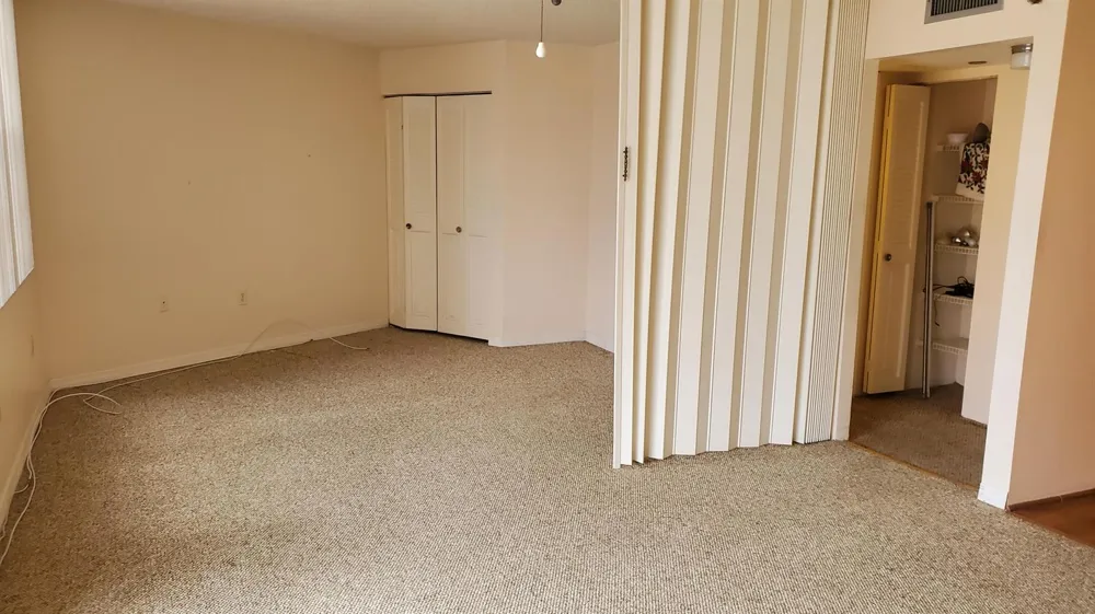 1000 St Charles Place #Unit 215 Pembroke Pines, FL 33026