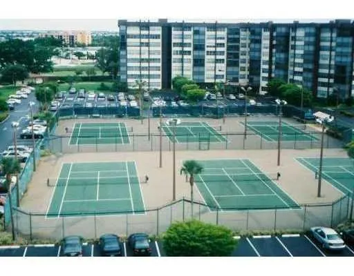 1000 St Charles Place #Unit 215 Pembroke Pines, FL 33026