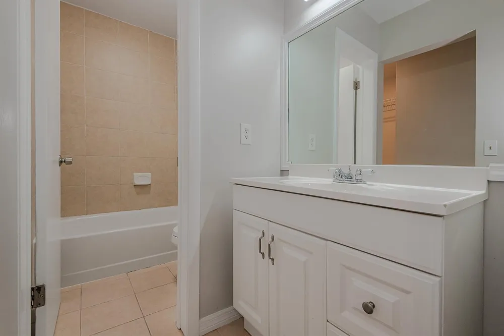 1000 St Charles Place #Unit 215 Pembroke Pines, FL 33026