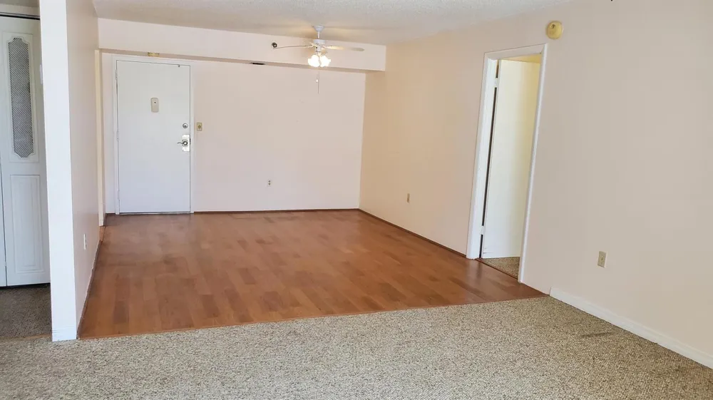 1000 St Charles Place #Unit 215 Pembroke Pines, FL 33026