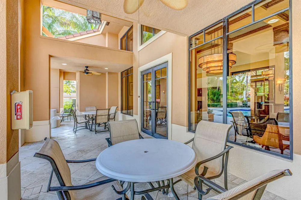 4905 Midtown Lane #2211 Palm Beach Gardens, FL 33418