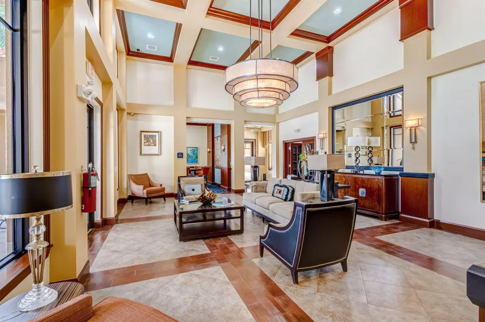 4905 Midtown Lane #2211 Palm Beach Gardens, FL 33418