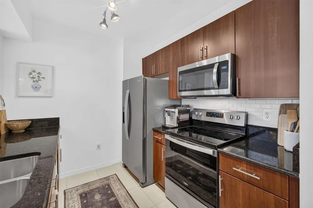 4905 Midtown Lane #2211 Palm Beach Gardens, FL 33418